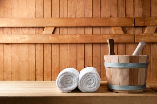 What Are the Best Outdoor Sauna Accessories